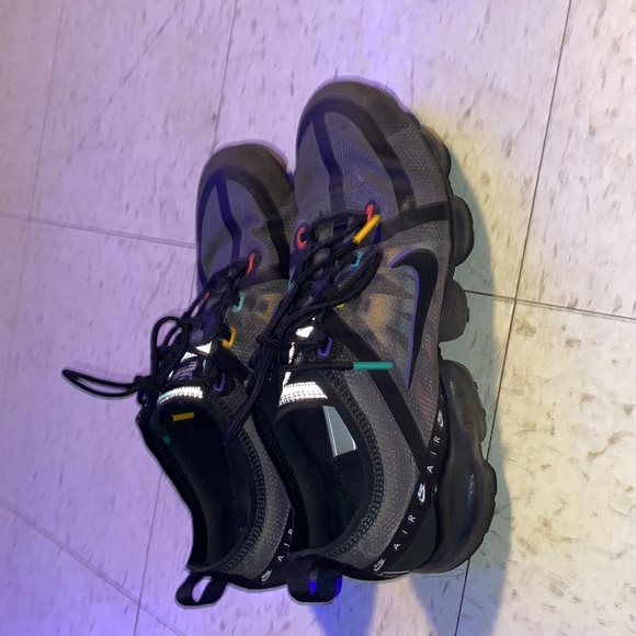 AIR VAPORMAX 2019 SE 'BLACK MULTI' size
